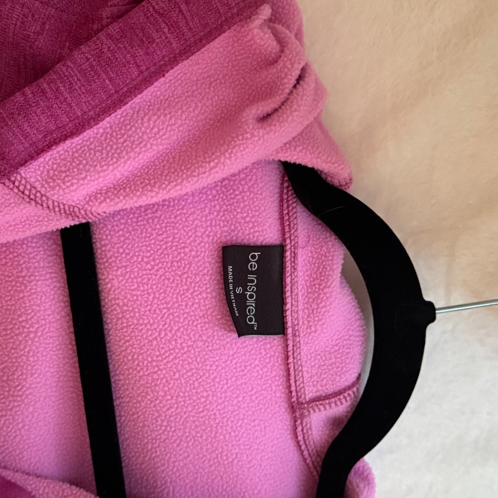 Exercise Jacket - Picture 2 of 2
